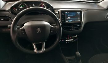 PEUGEOT 208 full